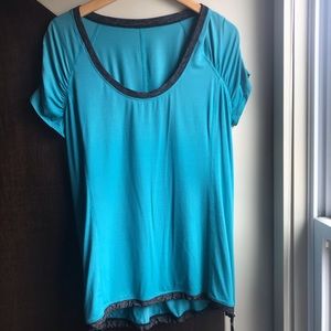 Lululemon 10 cinch top turquoise teal USED shirt